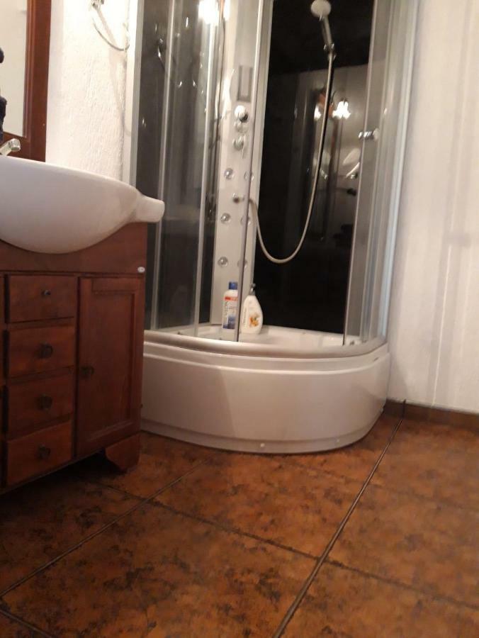 Hellen'S Ultracentral Apartament بوزاو المظهر الخارجي الصورة