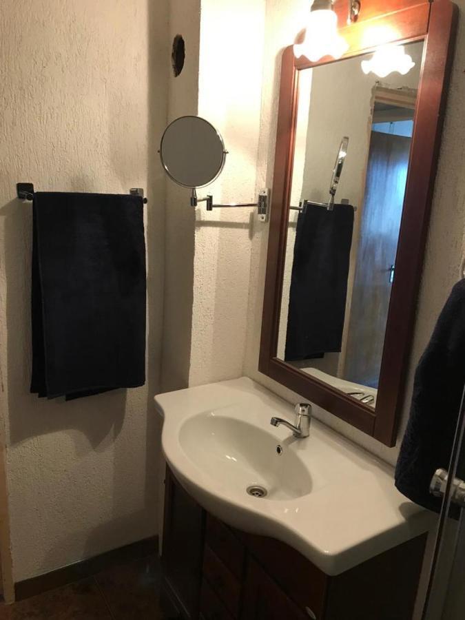 Hellen'S Ultracentral Apartament بوزاو المظهر الخارجي الصورة